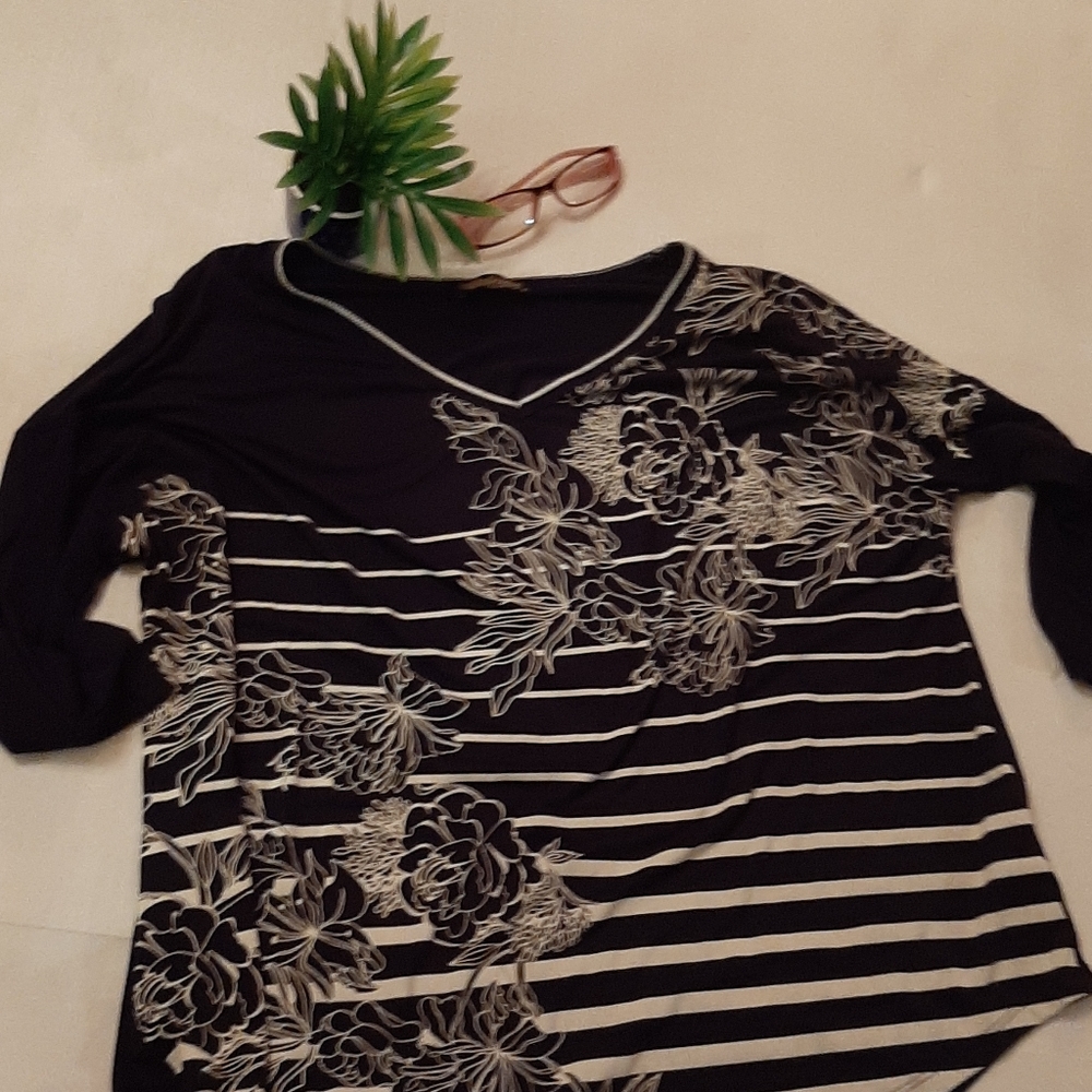 Vanilla Sugar  Plus sized X Large top